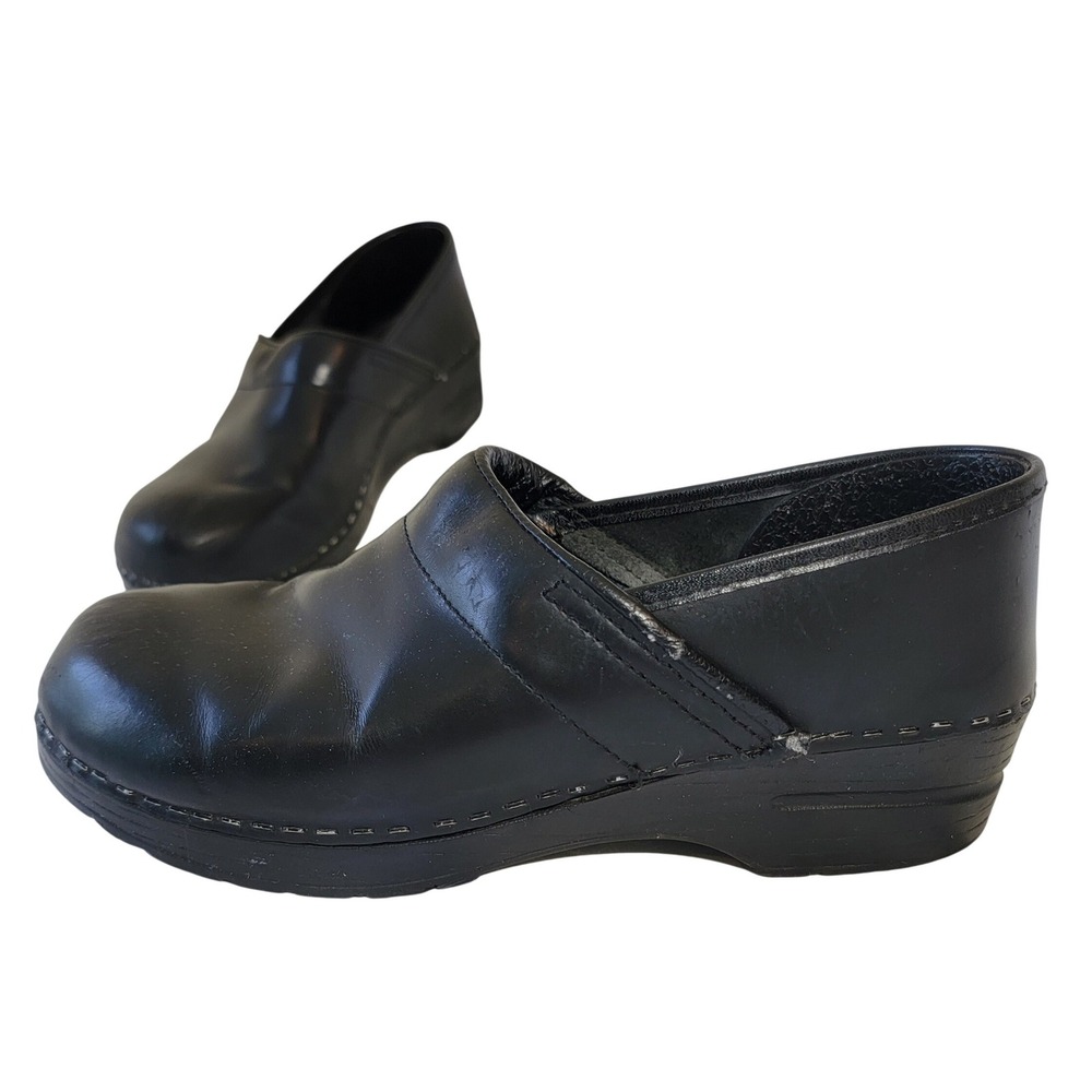 Dansko Professional Black Box Leather Clogs Womens 41 Nursing Work Shoes